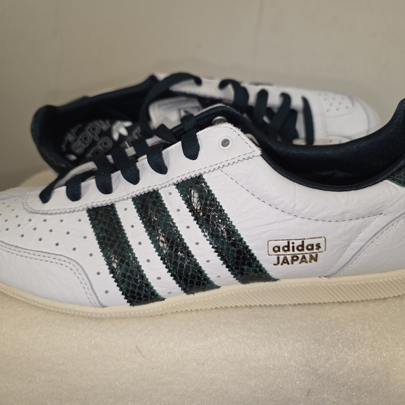 adidas Shoes - 🌟🌟Adidas Japan White Sneakers🌟🌟